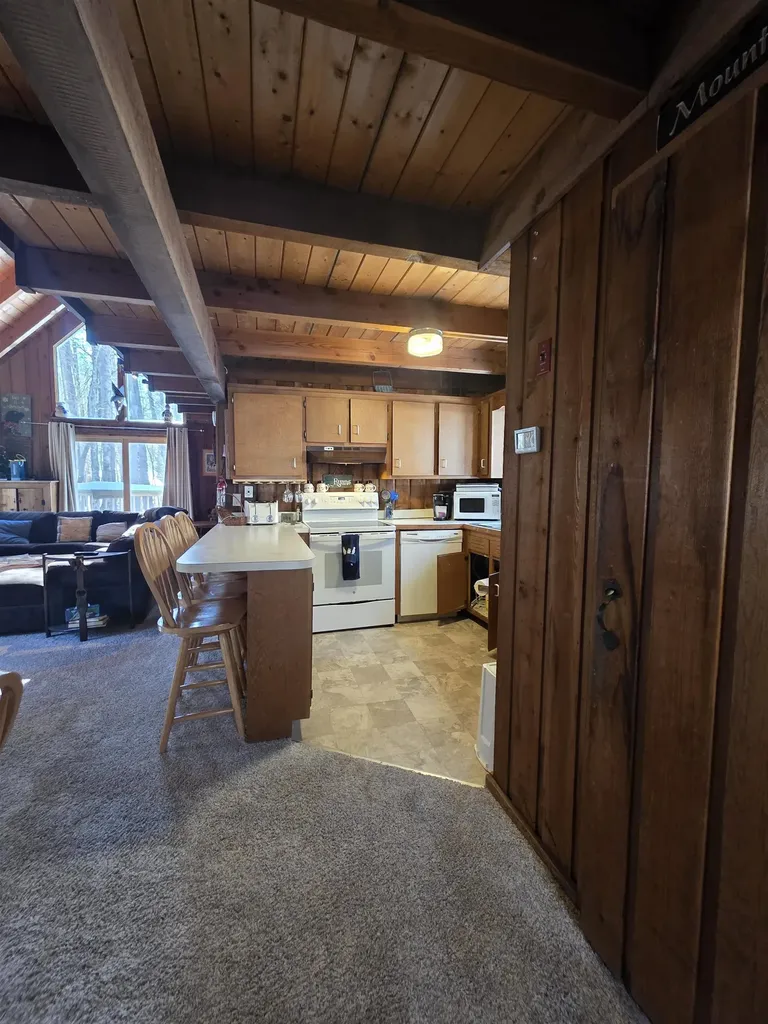 1 Frog Hollow Wilmington VT 05363