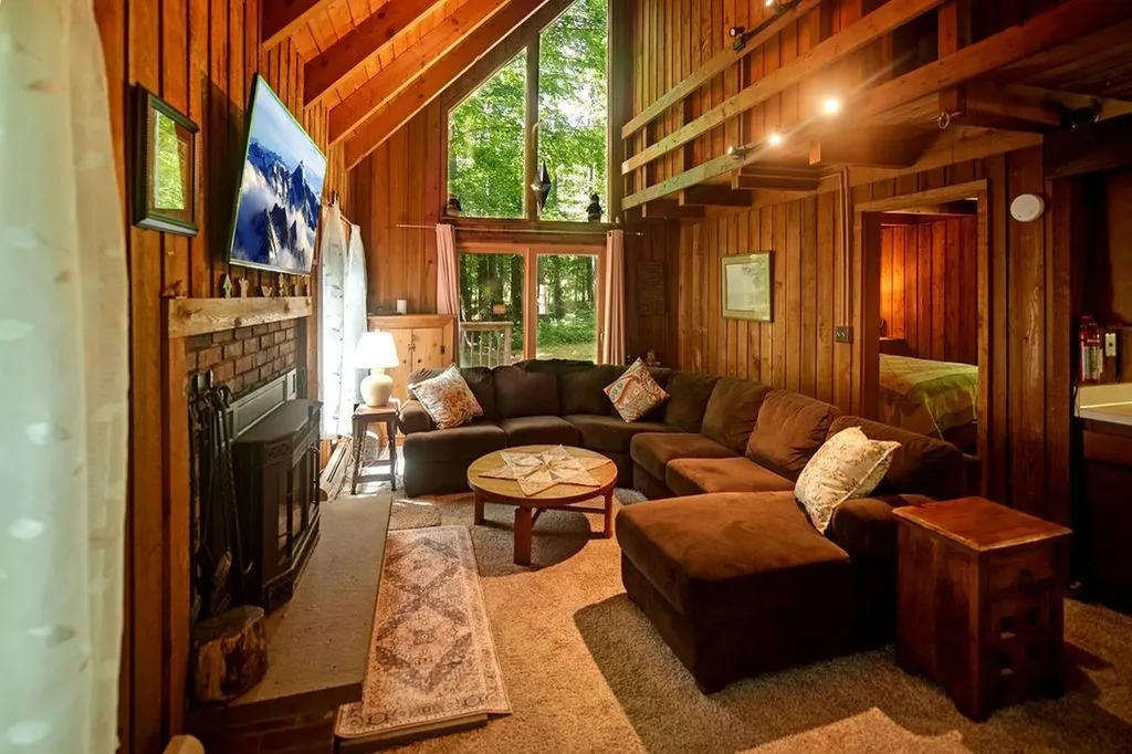 1 Frog Hollow Wilmington VT 05363