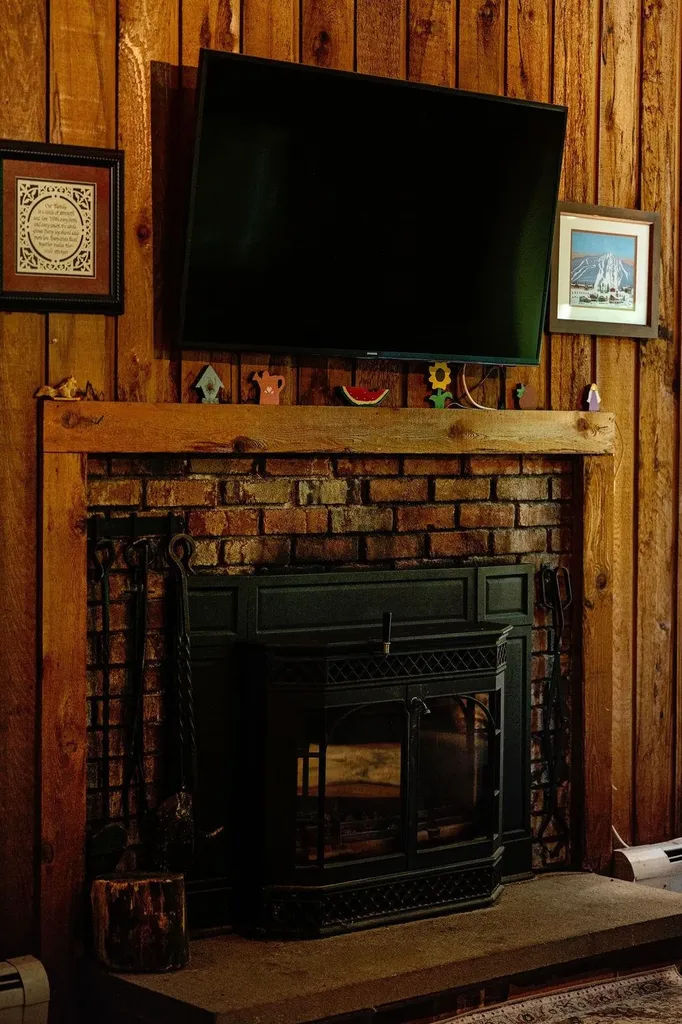 1 Frog Hollow Wilmington VT 05363