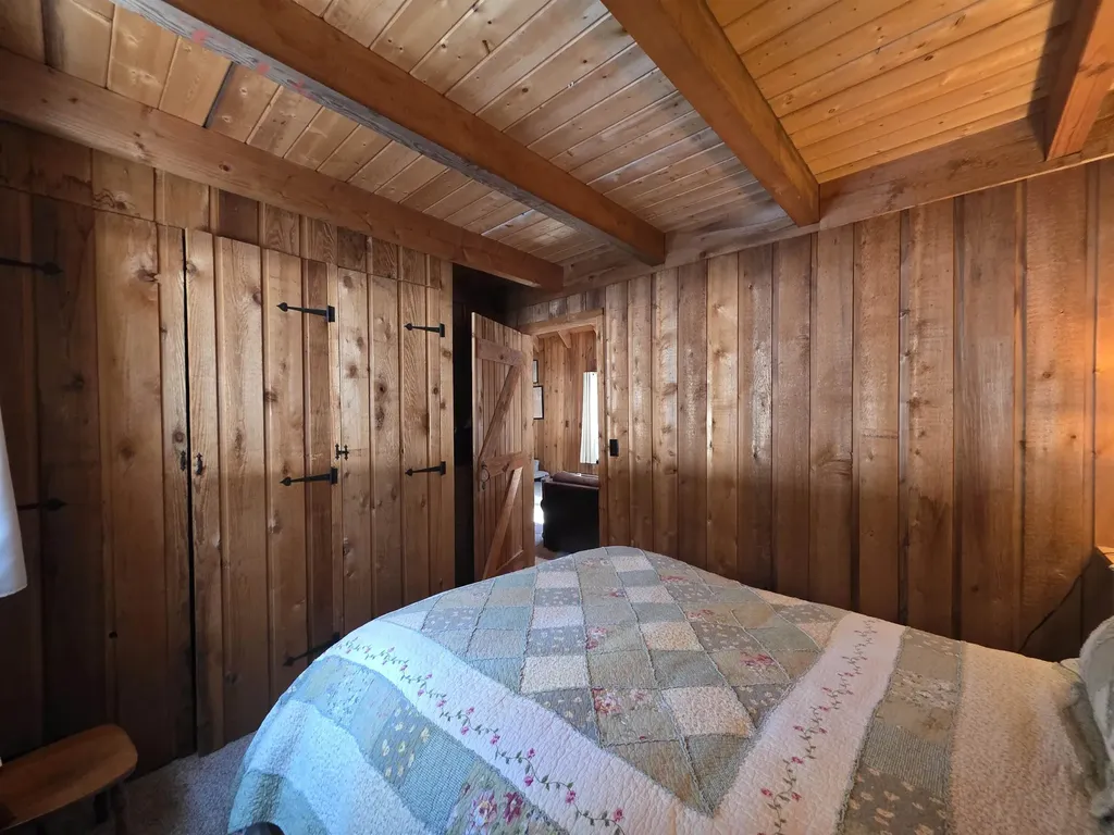 1 Frog Hollow Wilmington VT 05363