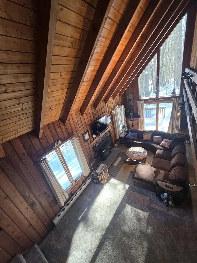 1 Frog Hollow Wilmington VT 05363