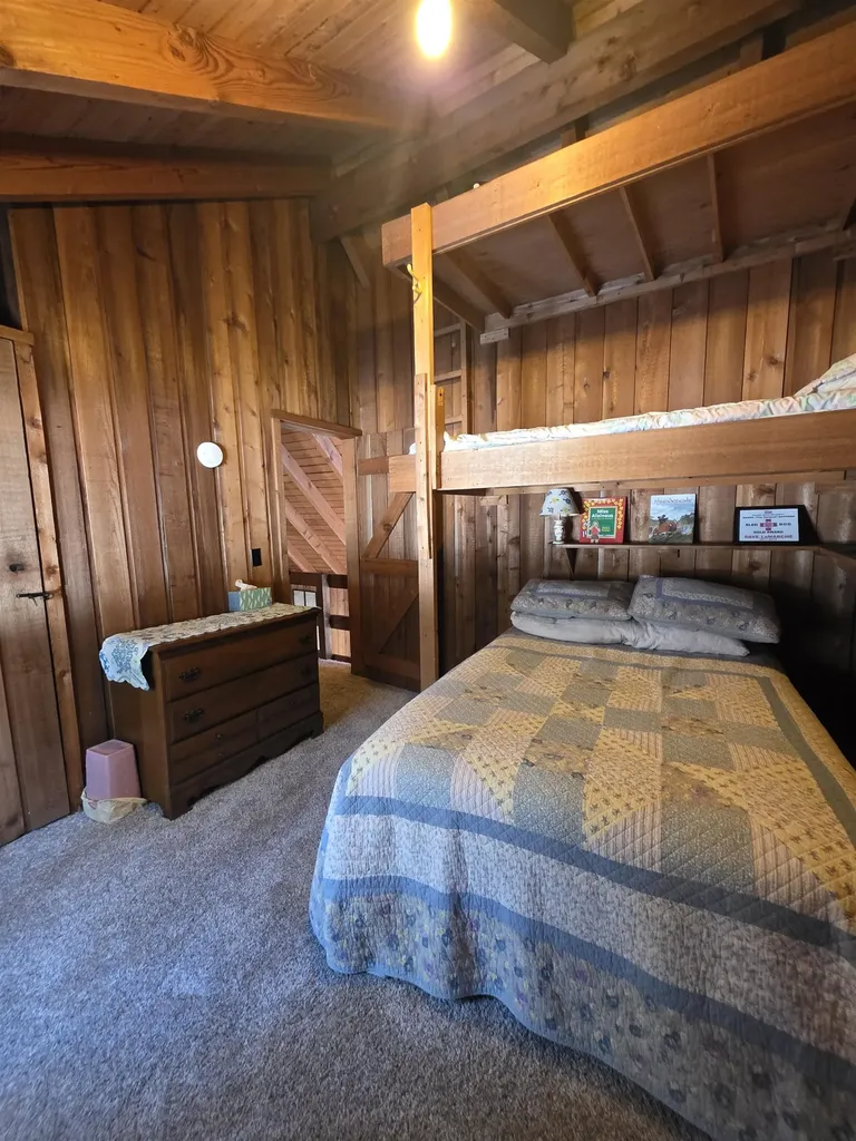 1 Frog Hollow Wilmington VT 05363