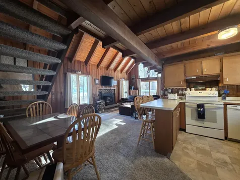 1 Frog Hollow Wilmington VT 05363