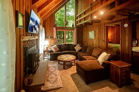 1 Frog Hollow Wilmington VT 05363