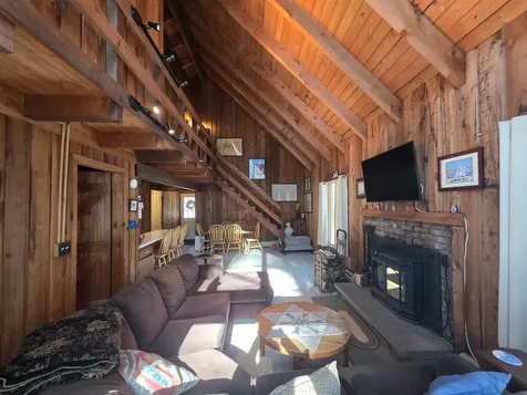 1 Frog Hollow Wilmington VT 05363