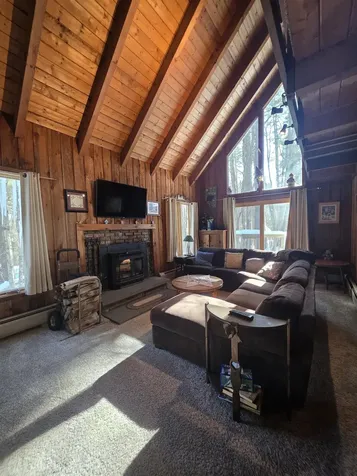 1 Frog Hollow Wilmington VT 05363