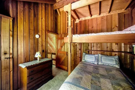1 Frog Hollow Wilmington VT 05363