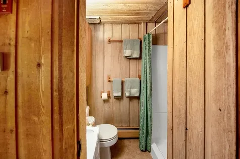 1 Frog Hollow Wilmington VT 05363