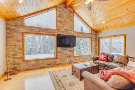 84 Ruth Road Carroll NH 03595