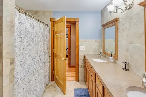 84 Ruth Road Carroll NH 03595