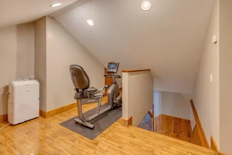 84 Ruth Road Carroll NH 03595