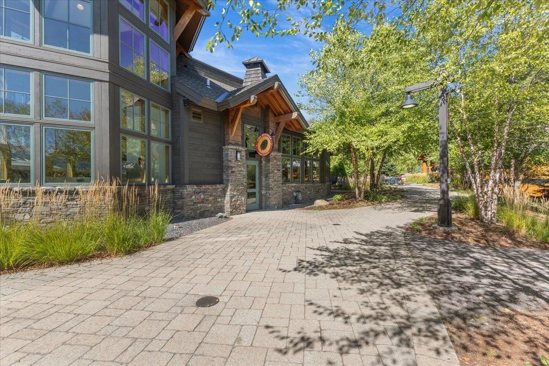 7412 Mountain Road Stowe VT 05672