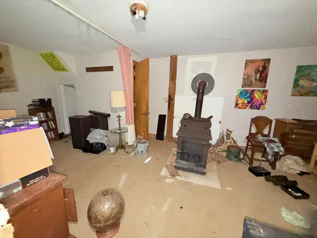 1246 New Hampshire Route 175 Campton NH 03223