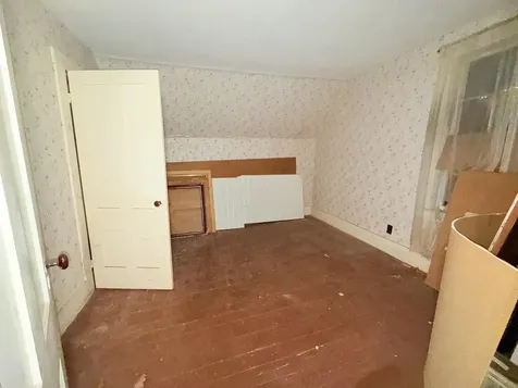 1246 New Hampshire Route 175 Campton NH 03223