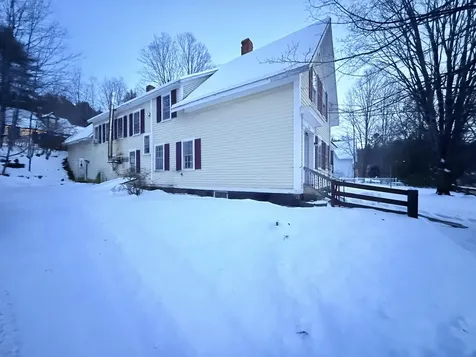 1246 New Hampshire Route 175 Campton NH 03223