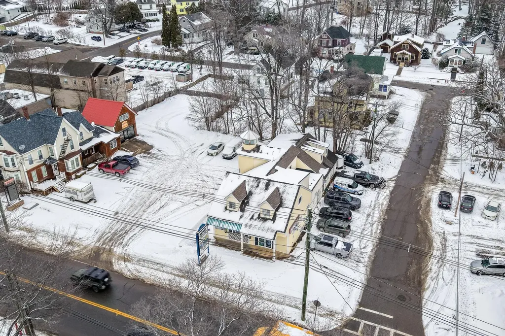 385 Union Avenue Laconia NH 03246