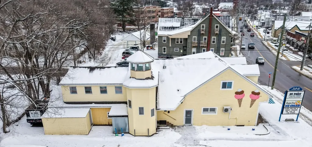 385 Union Avenue Laconia NH 03246