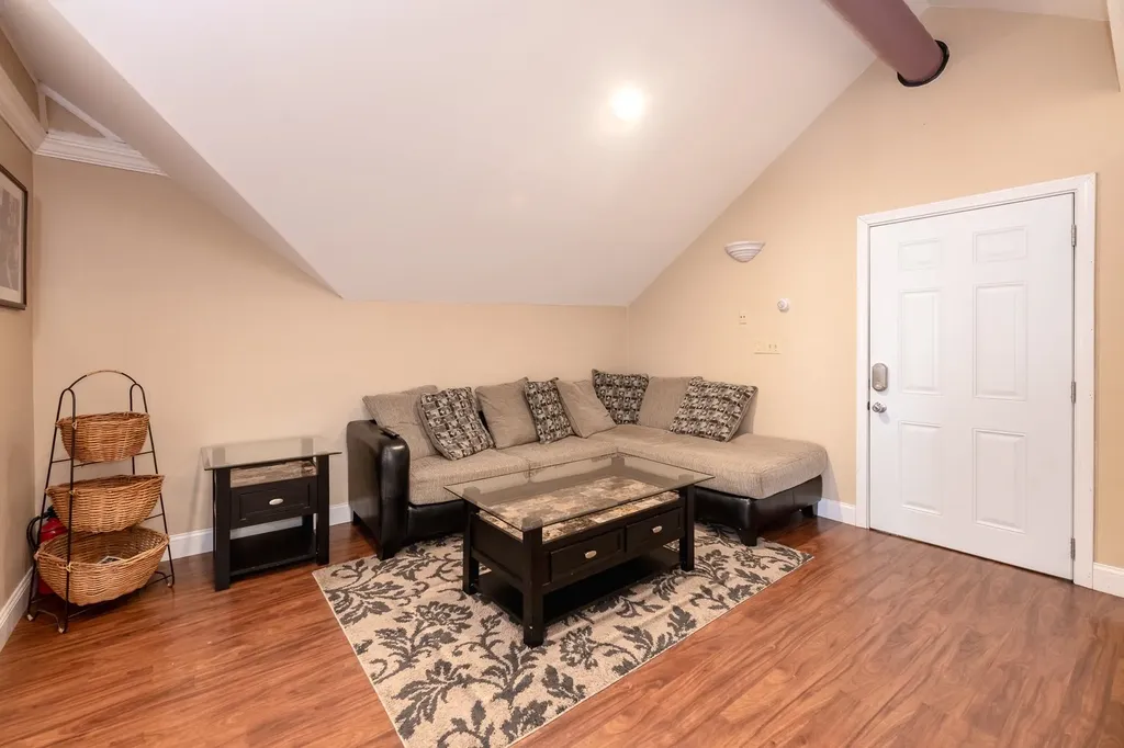 385 Union Avenue Laconia NH 03246