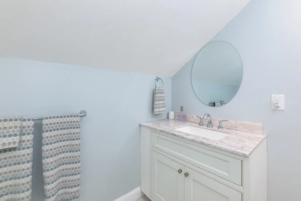 385 Union Avenue Laconia NH 03246