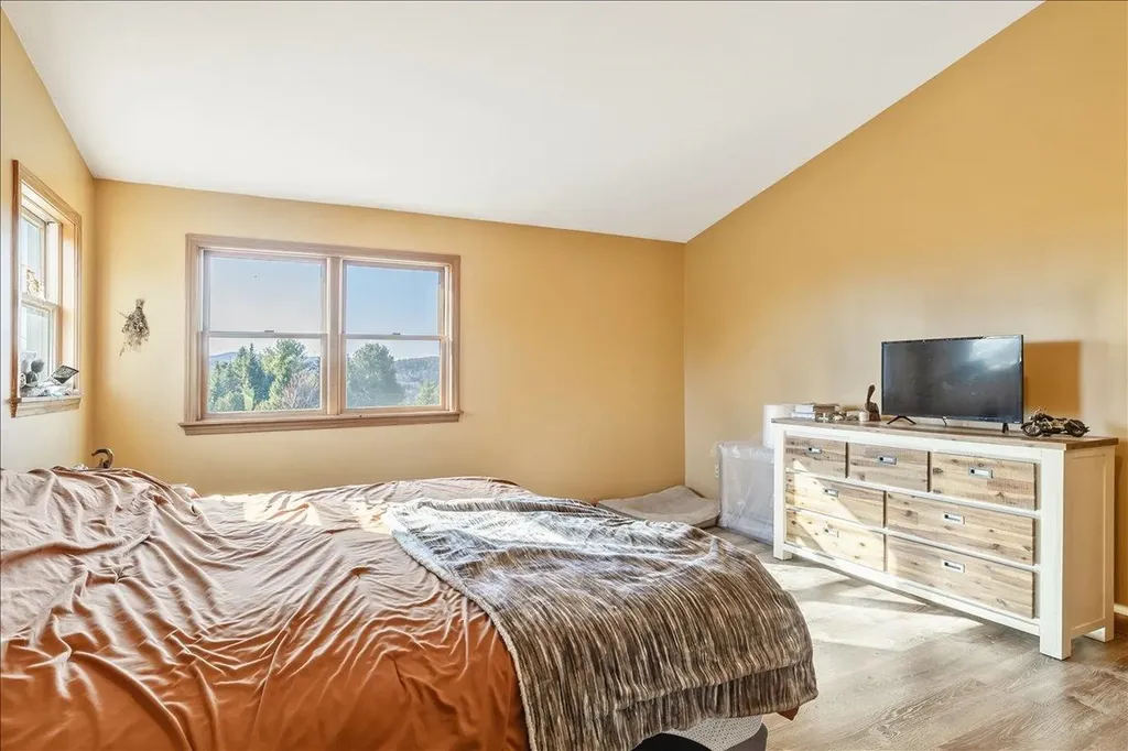 3614 Creek Road Albany VT 05820