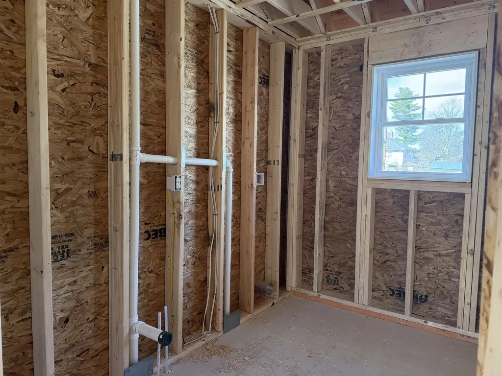 7 Buker Street Nashua NH 03064