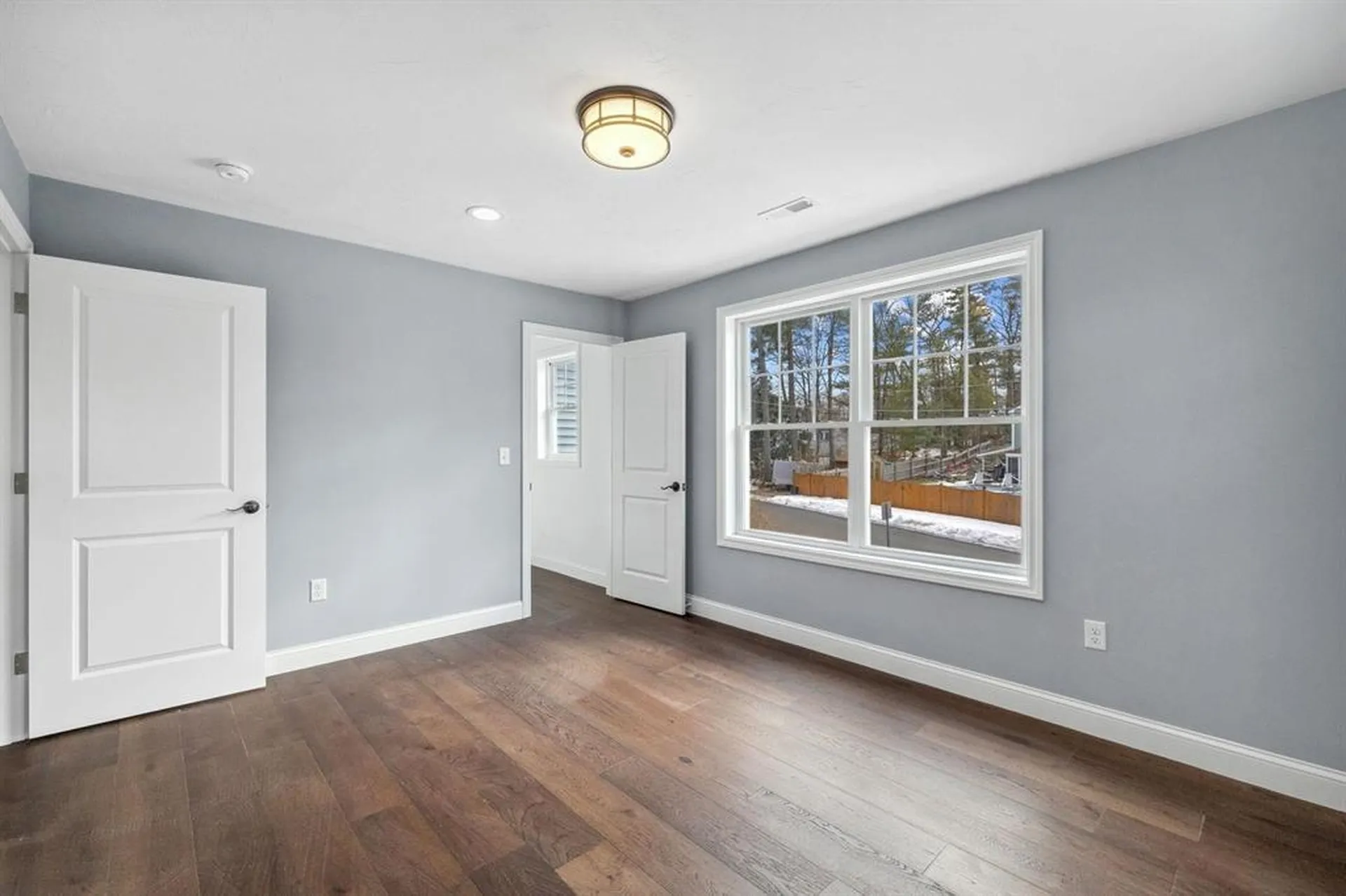 7 Buker Street Nashua NH 03064