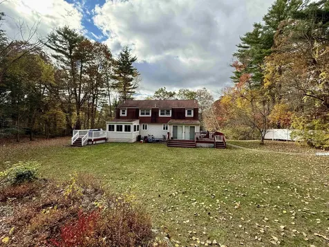 8 Maylane Drive Salem NH 03079
