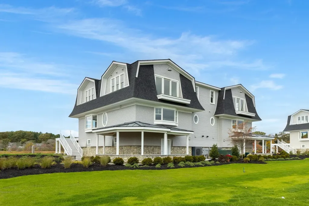 1215 Ocean Boulevard Rye NH 03870