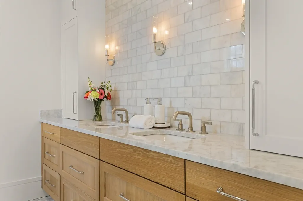 1215 Ocean Boulevard Rye NH 03870