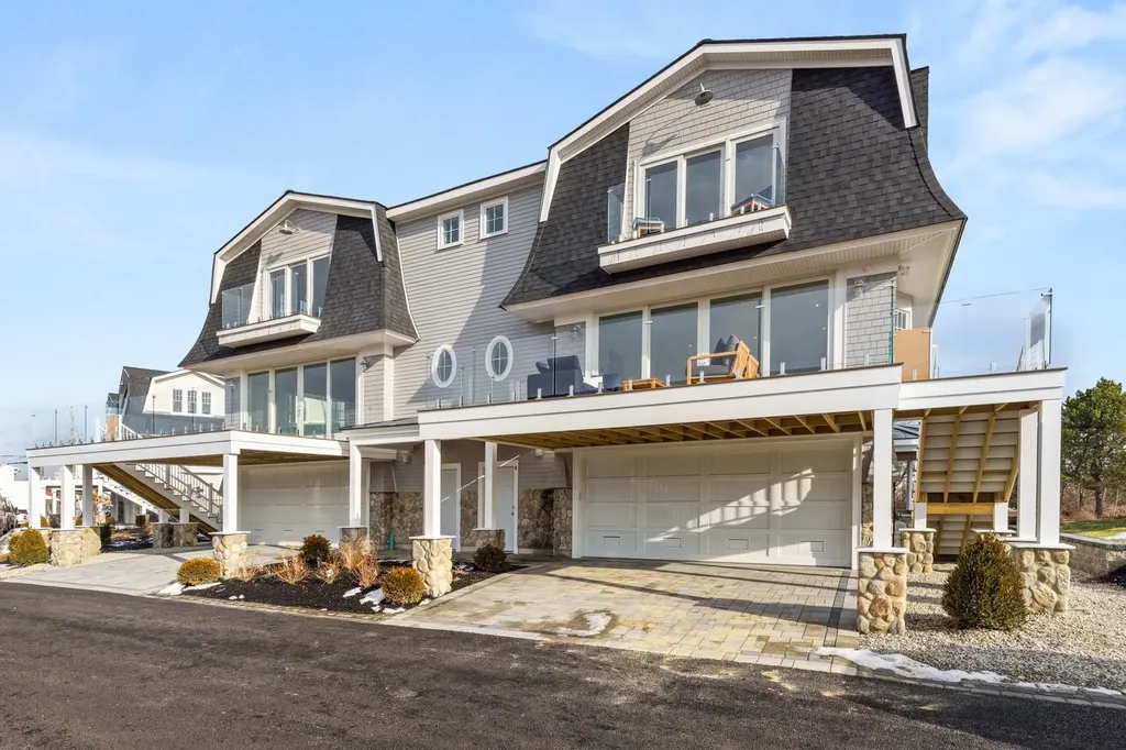 1215 Ocean Boulevard Rye NH 03870