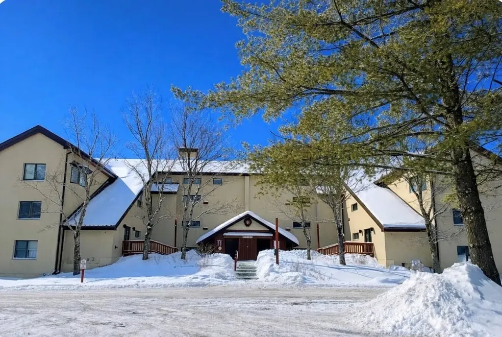 3C Snow Mountain Village Dover VT 05356