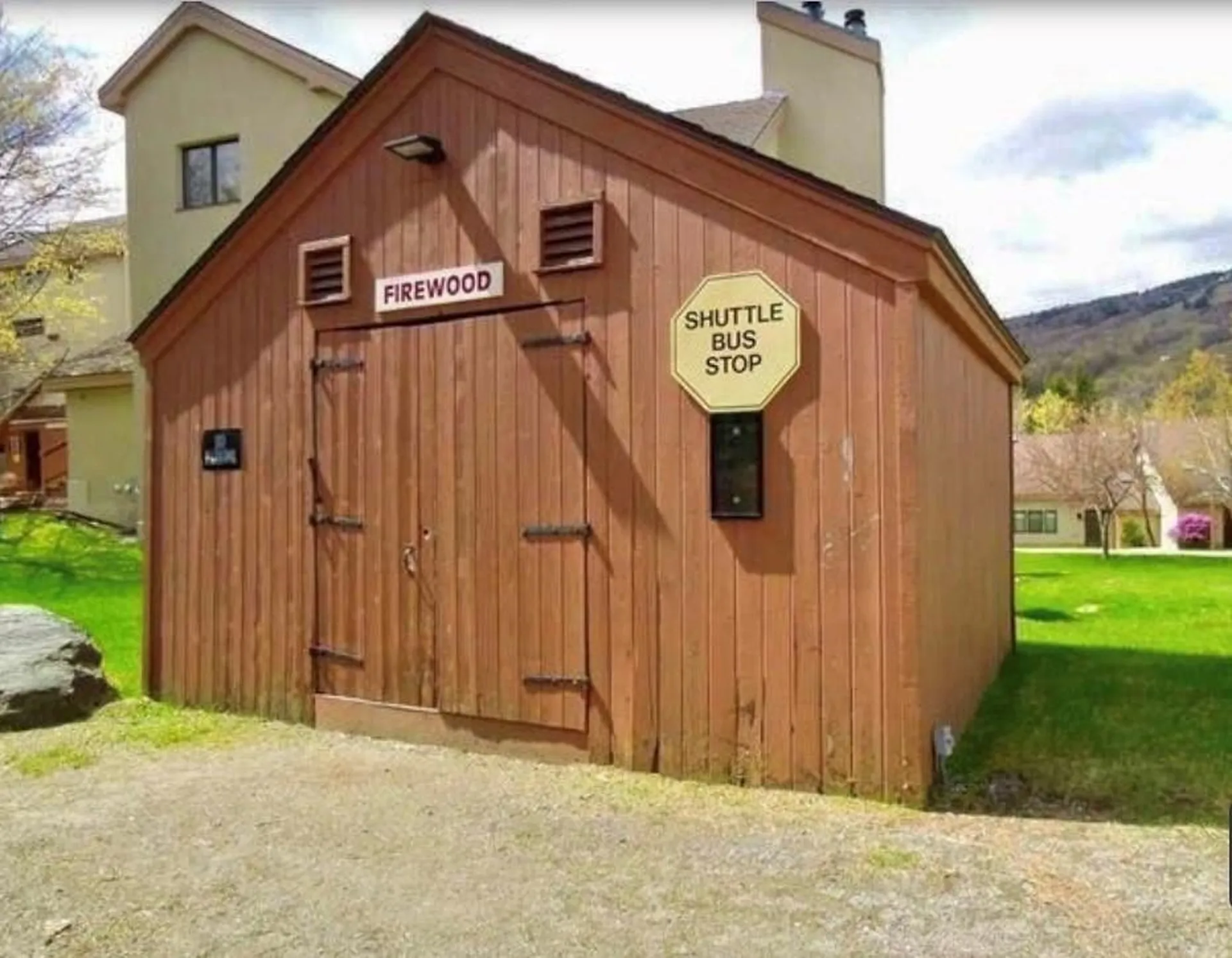 3C Snow Mountain Village Dover VT 05356