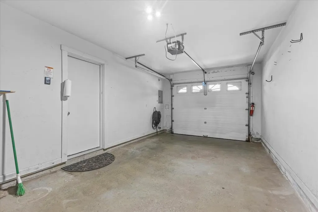 2802 Brand Farm Drive South Burlington VT 05403