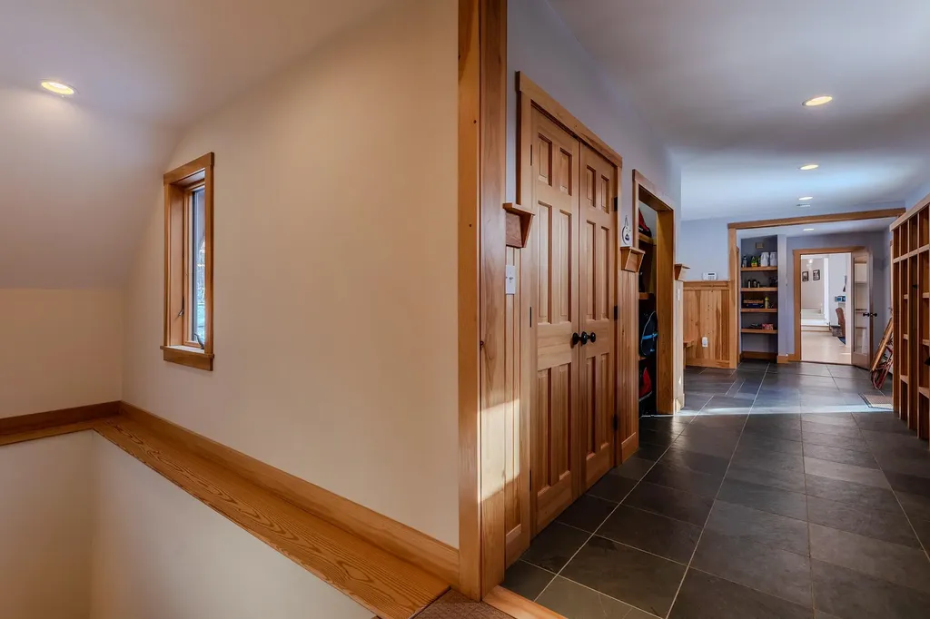 170 Scott's Landing Ludlow VT 05149