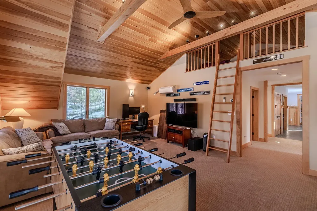 170 Scott's Landing Ludlow VT 05149