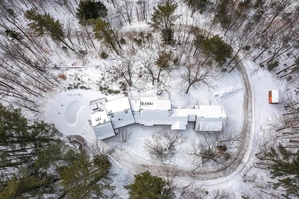 170 Scott's Landing Ludlow VT 05149