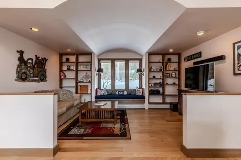 170 Scott's Landing Ludlow VT 05149