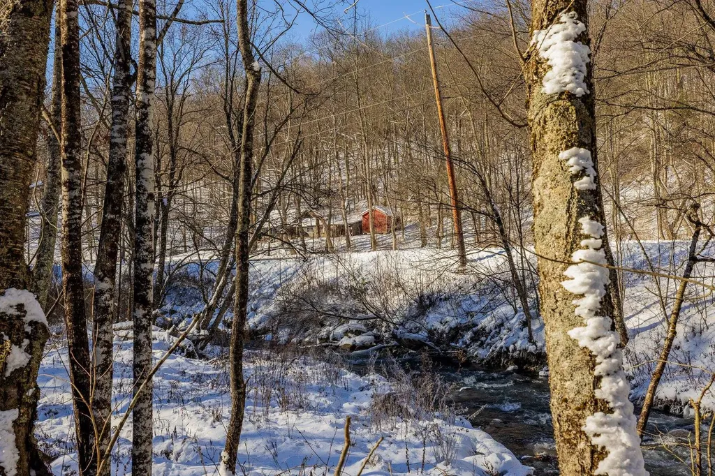 4355 Sandgate Road Sandgate VT 05250