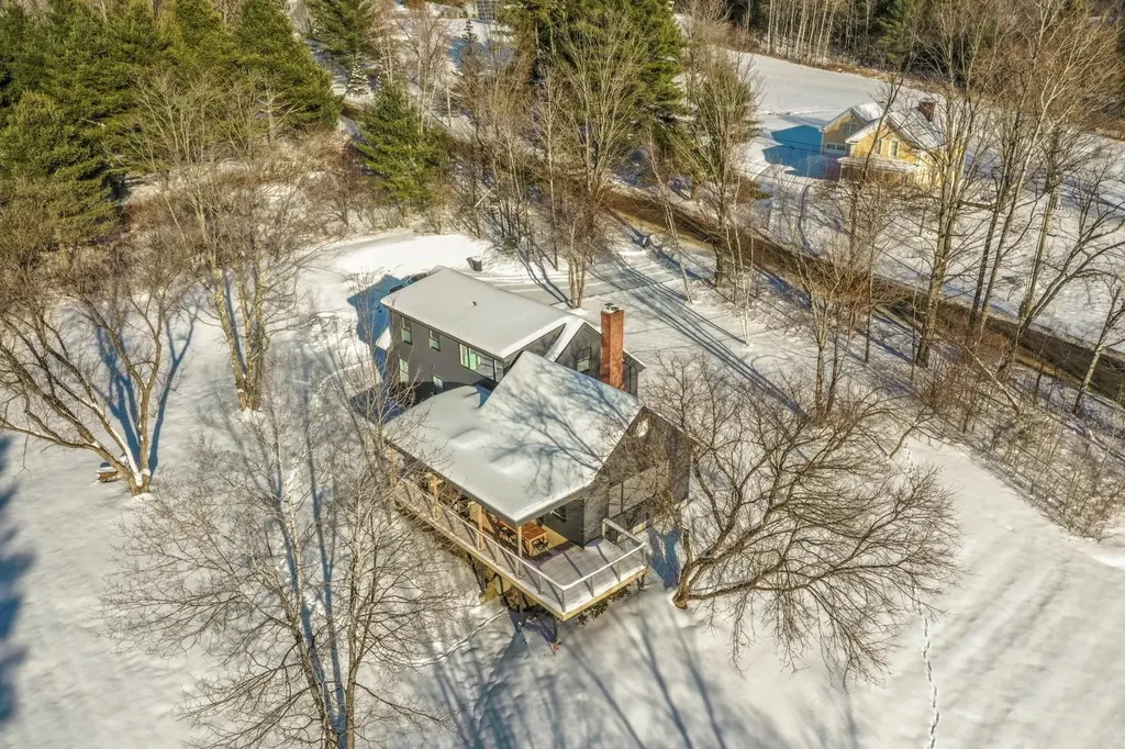 127 Shaw Hill Road Stowe VT 05672