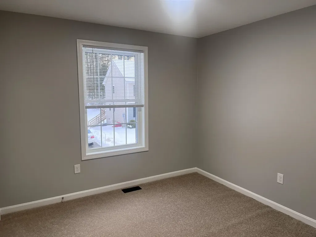 8A Red Oak Way Boscawen NH 03303