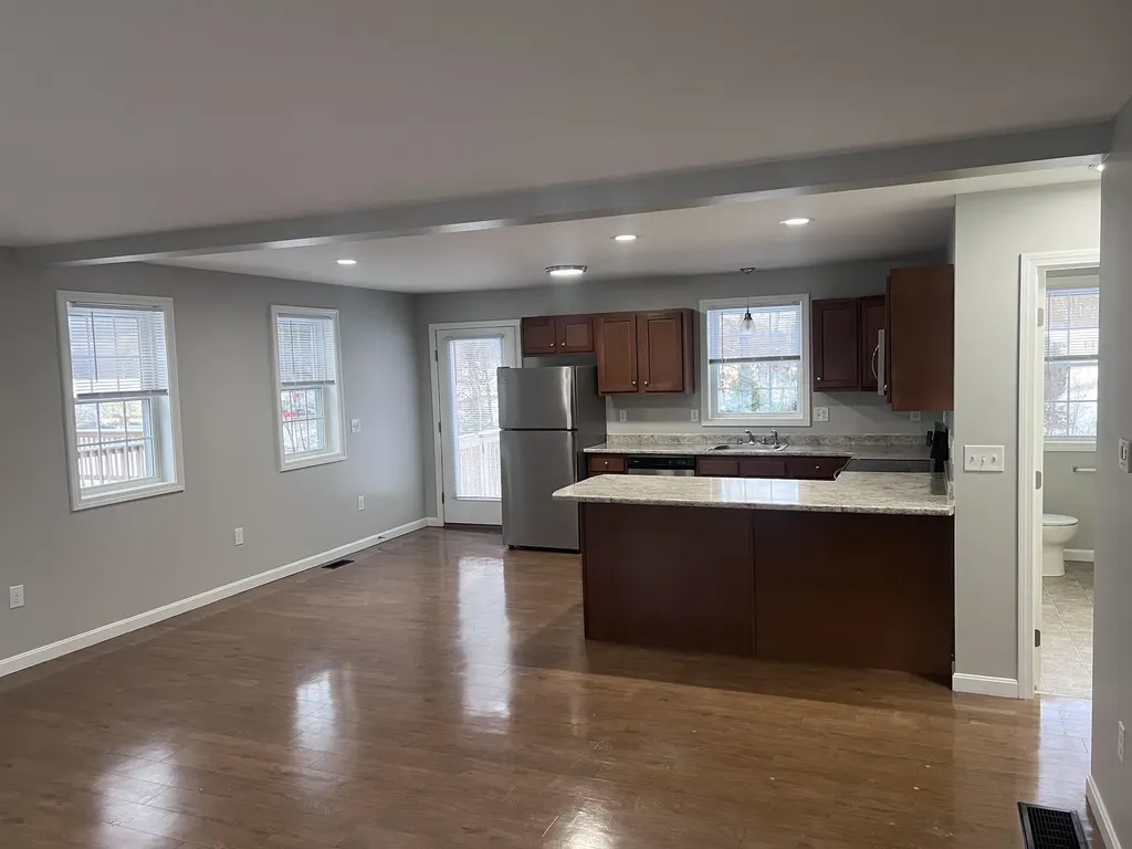 8A Red Oak Way Boscawen NH 03303