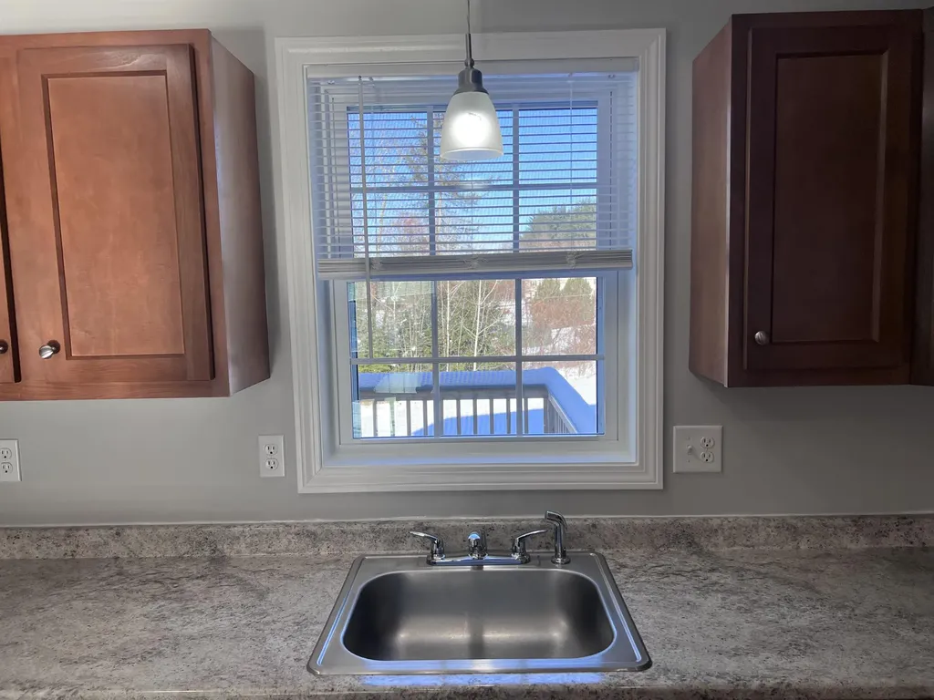 8A Red Oak Way Boscawen NH 03303