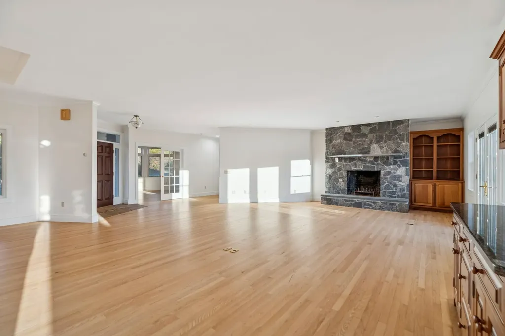 31 Eagle Ridge Drive Lebanon NH 03766