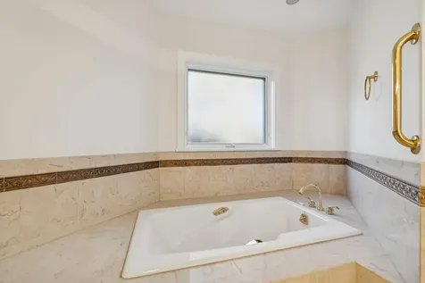 31 Eagle Ridge Drive Lebanon NH 03766