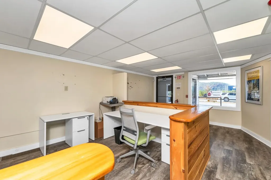 3631 White Mountain Highway Conway NH 03860