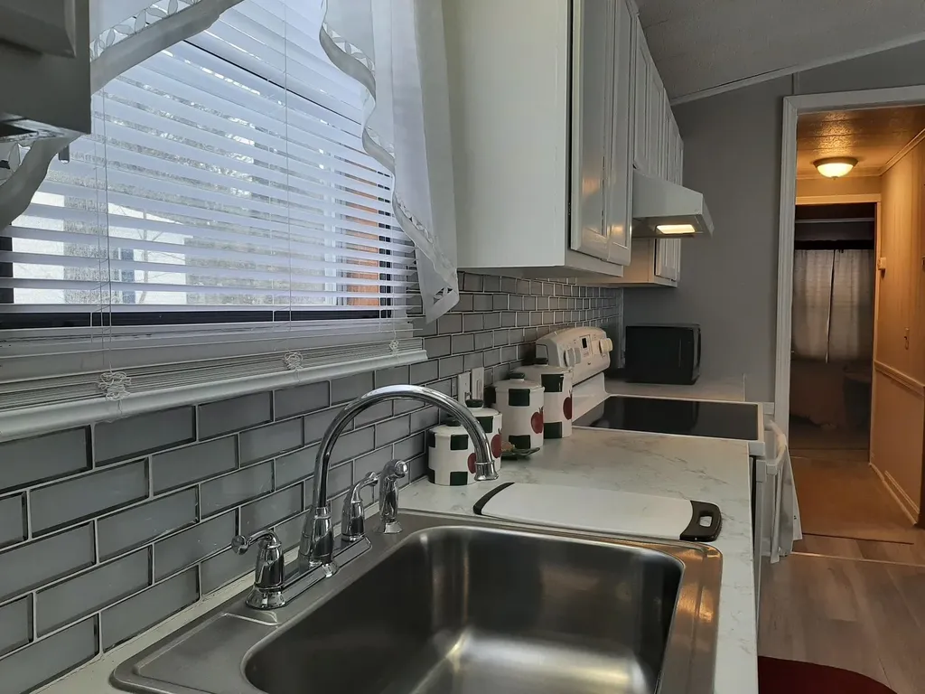 19 Eagle Ledge Loop Conway NH 03813