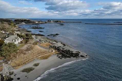 163 Little Harbor Road New Castle NH 03854