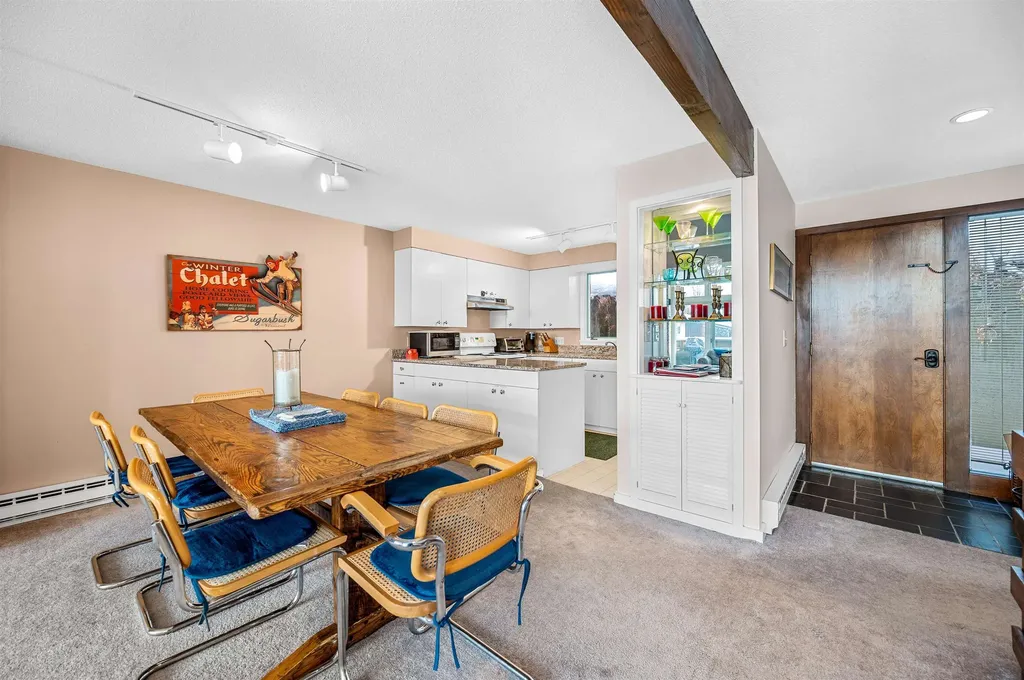 105 Forum Drive Warren VT 05674