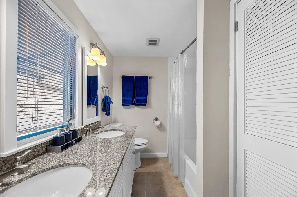 105 Forum Drive Warren VT 05674