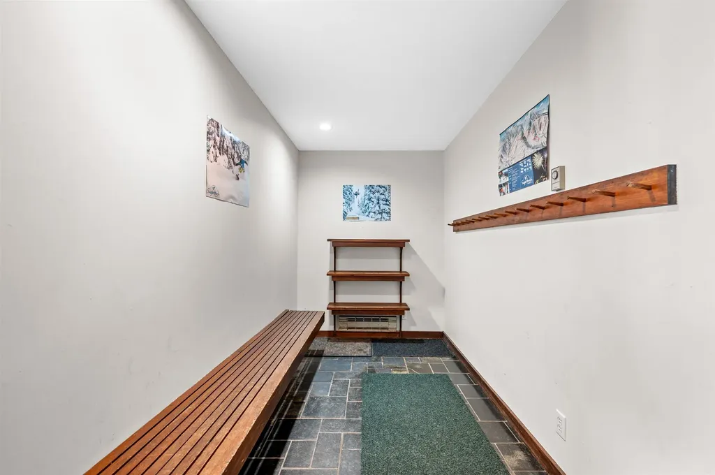 105 Forum Drive Warren VT 05674